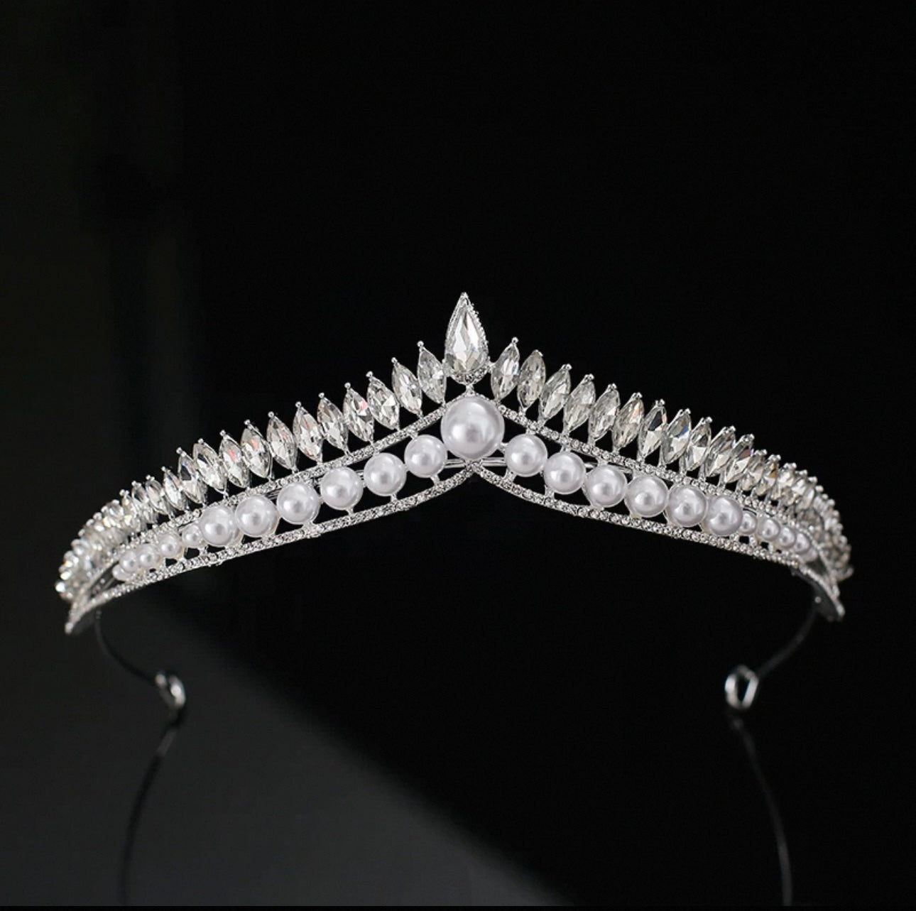 VM-689-2 | Tiara for bridal