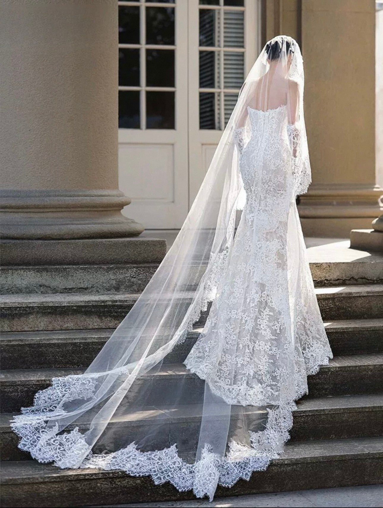 VD-967-1 | Romantic Lace Cathedral Bridal Veil