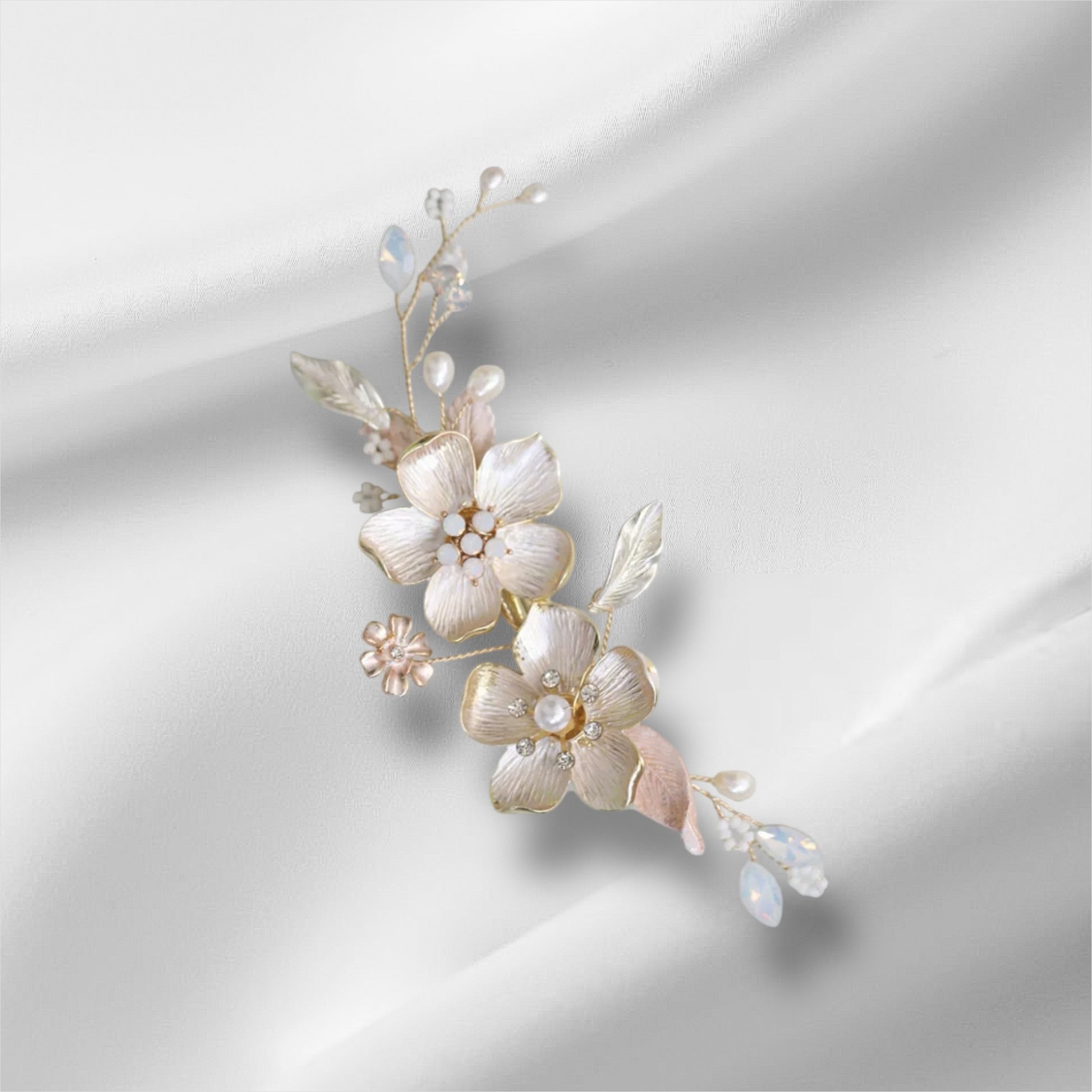 HCD787-2 | Golden Bloom Whisper – Bridal Hairpiece