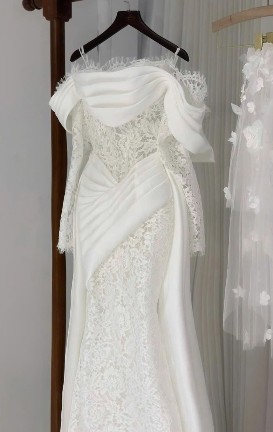 VC - 951 | Wedding dress
