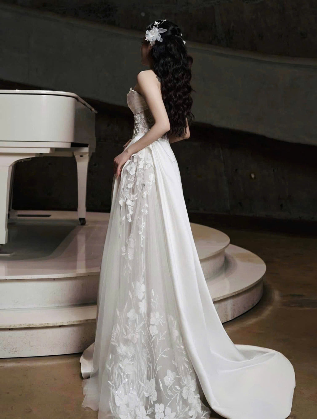 VC-502 | Wedding dress