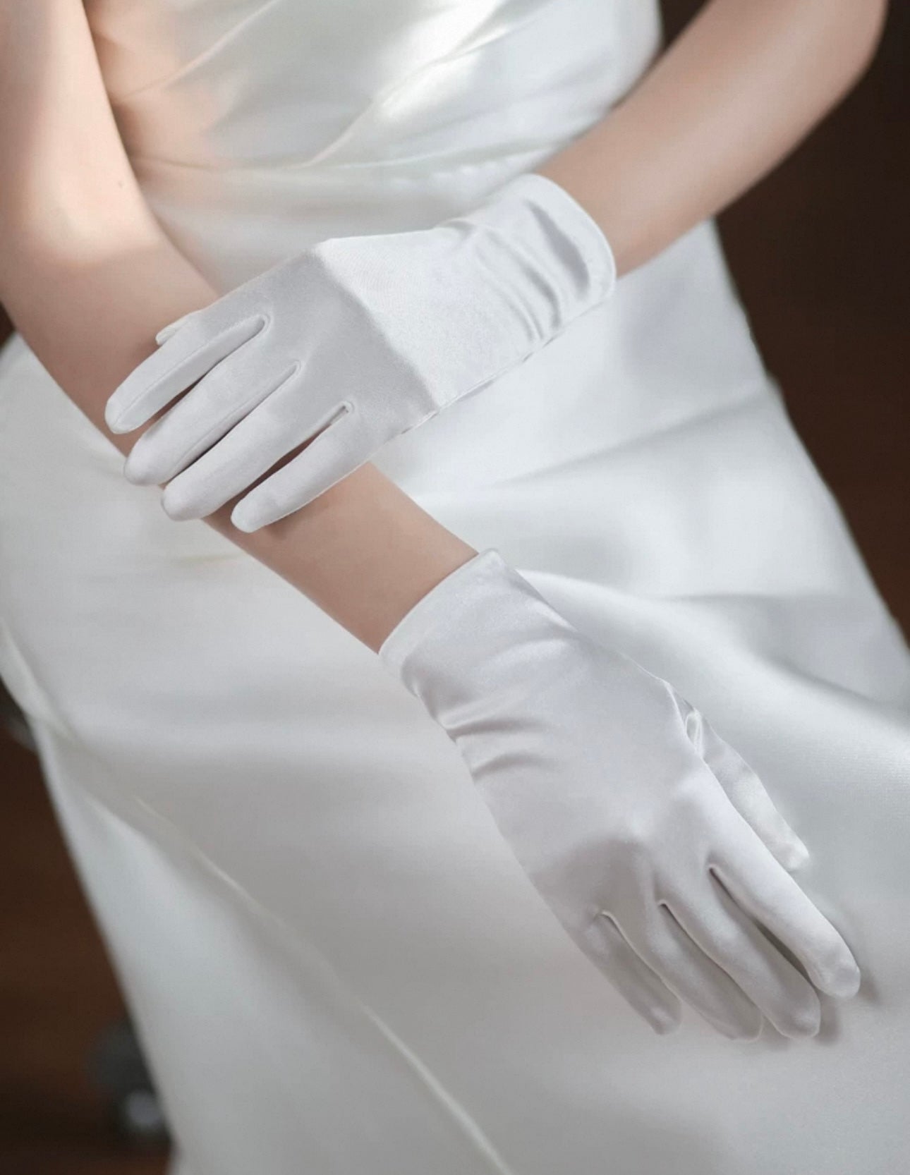 GT-910-10 | Classic Satin Bridal Gloves