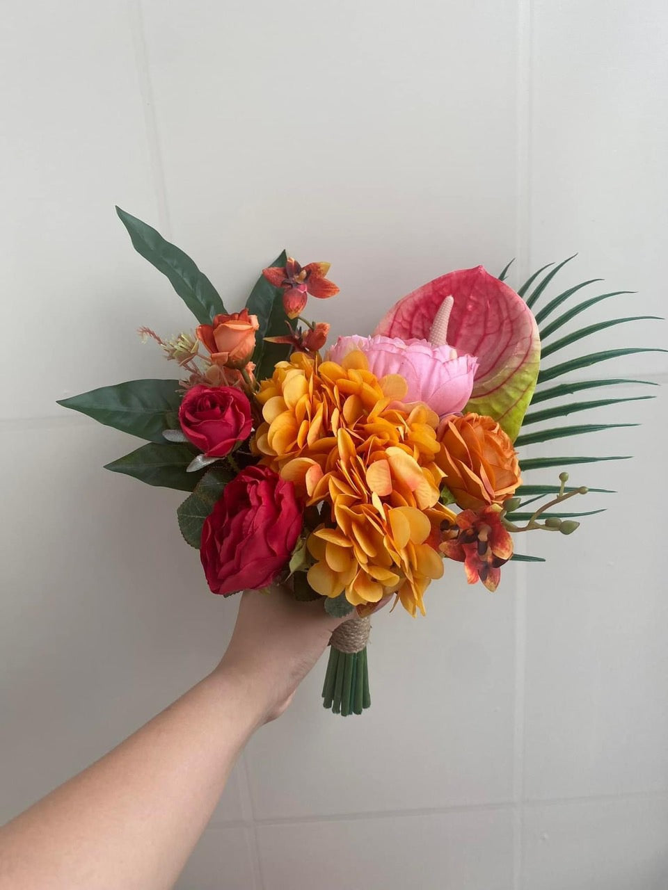 HCT-109 | Wedding bouquet