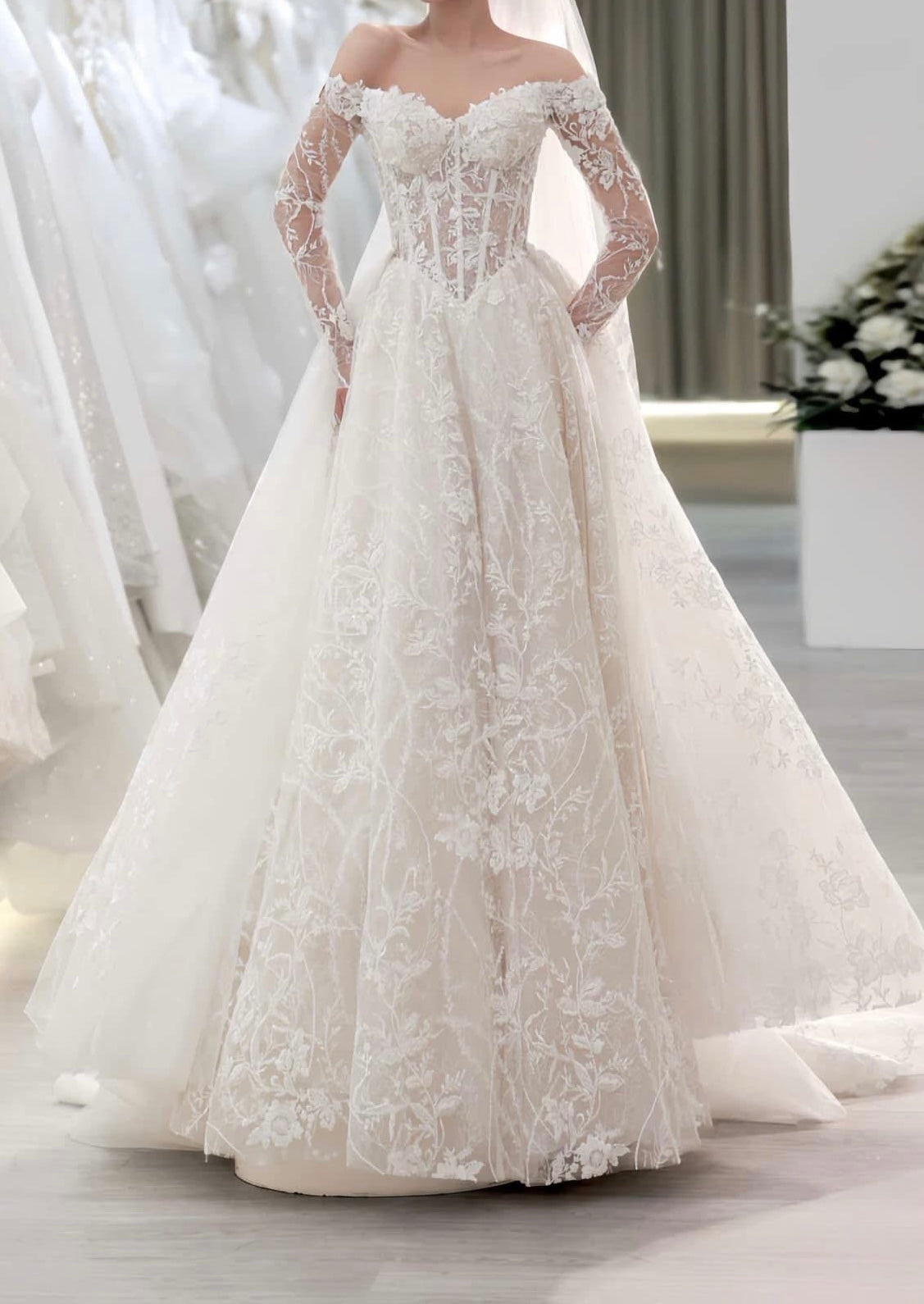 Elegant Off-Shoulder Lace Ball Gown
